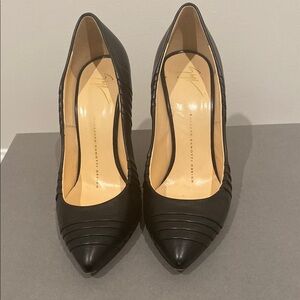 Giuseppe Zanotti Black Leather Heels in size 37.5. Chrome heels.